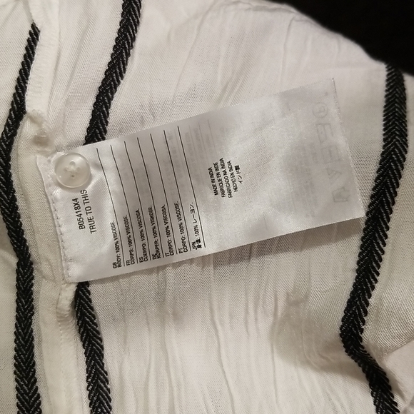 NWT Ladies Stone Row "Cheap Frillz Top" Size M/8 - Picture 6 of 7